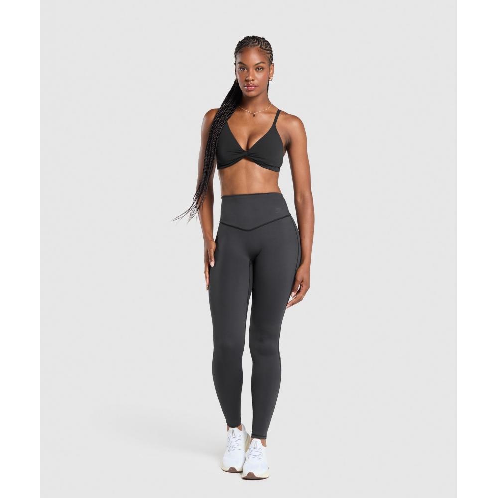 Gymshark Twist Front Bralette Black B2b5w Bb2j
