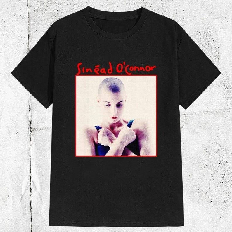 80s 90s Sinéad O'Connor Singer Band Unisex T‑Shirt
