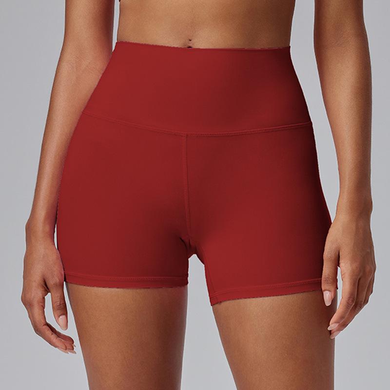 Plus Size Yoga Set: Beautiful Back, High Waist Shorts, Quick Dry Fitness Outfit