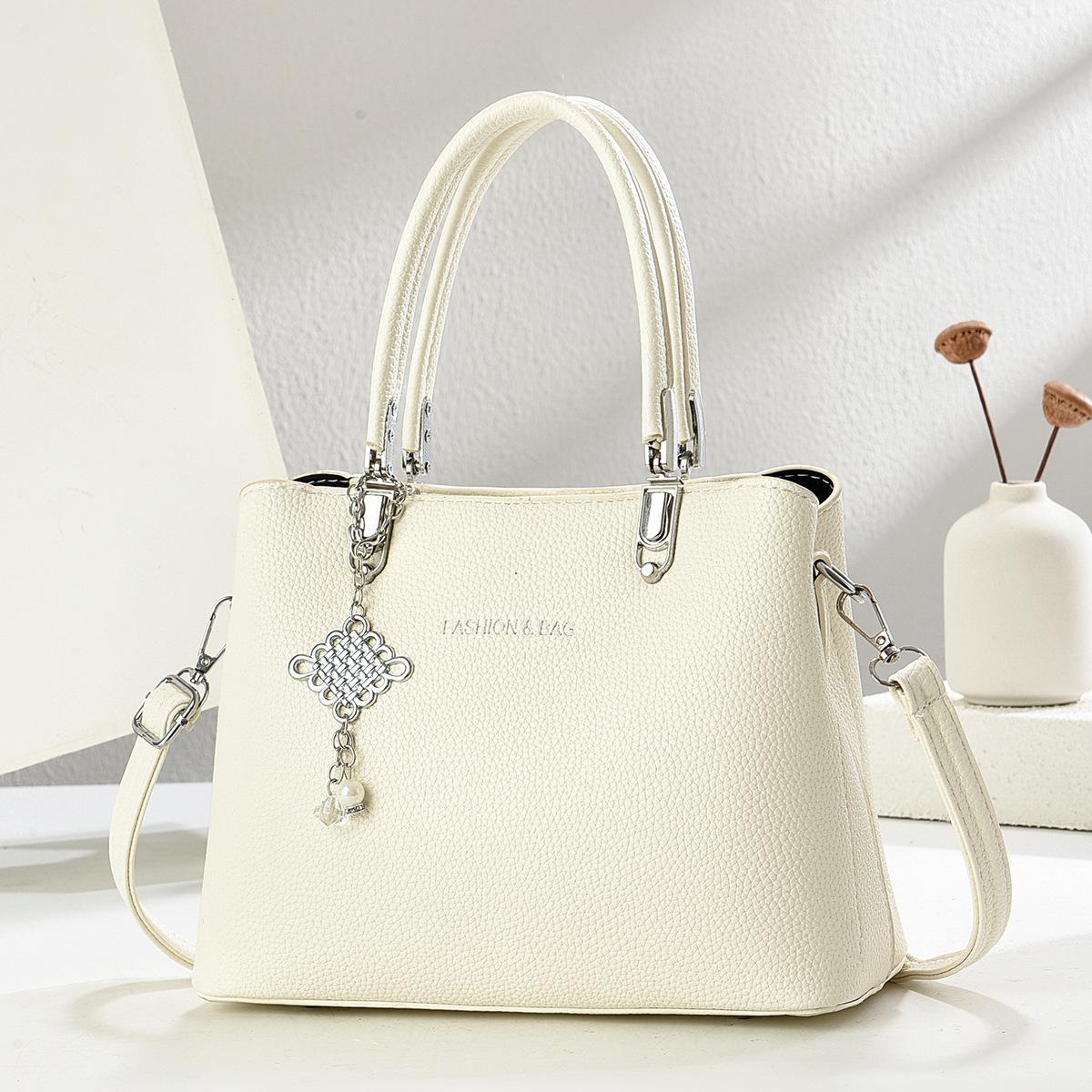 

Большая вместимость атмосферный легкий роскошный высококачественный мягкий прочный модный изысканный легкий сумка-кроссбоди через плечо для поездок на работу и активного отдыха бежевый