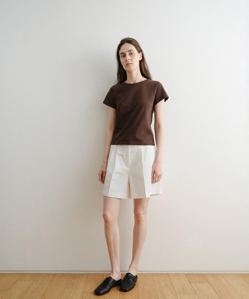 DENOAH Posie Half Pants (White)