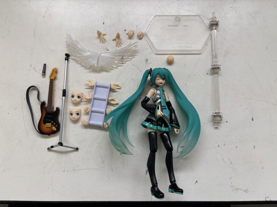 

[USED] figma200 Hatsune Miku 2.0