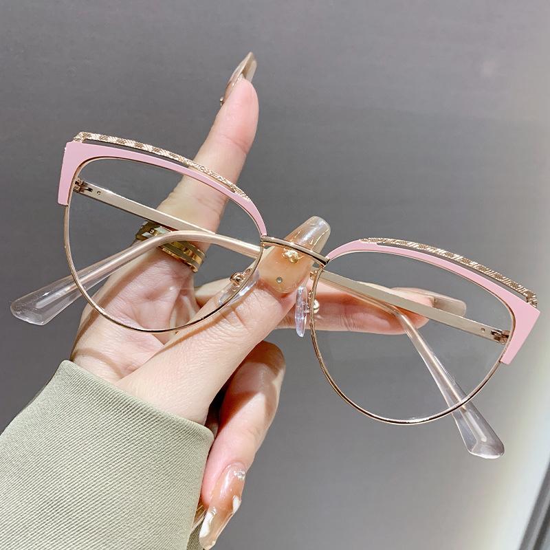 Metal Frame Fashion Cat Eye Plain Glasses Personalised Anti-Blue Light Glasses Luxury  Designer Popular Metal Eyeglasses