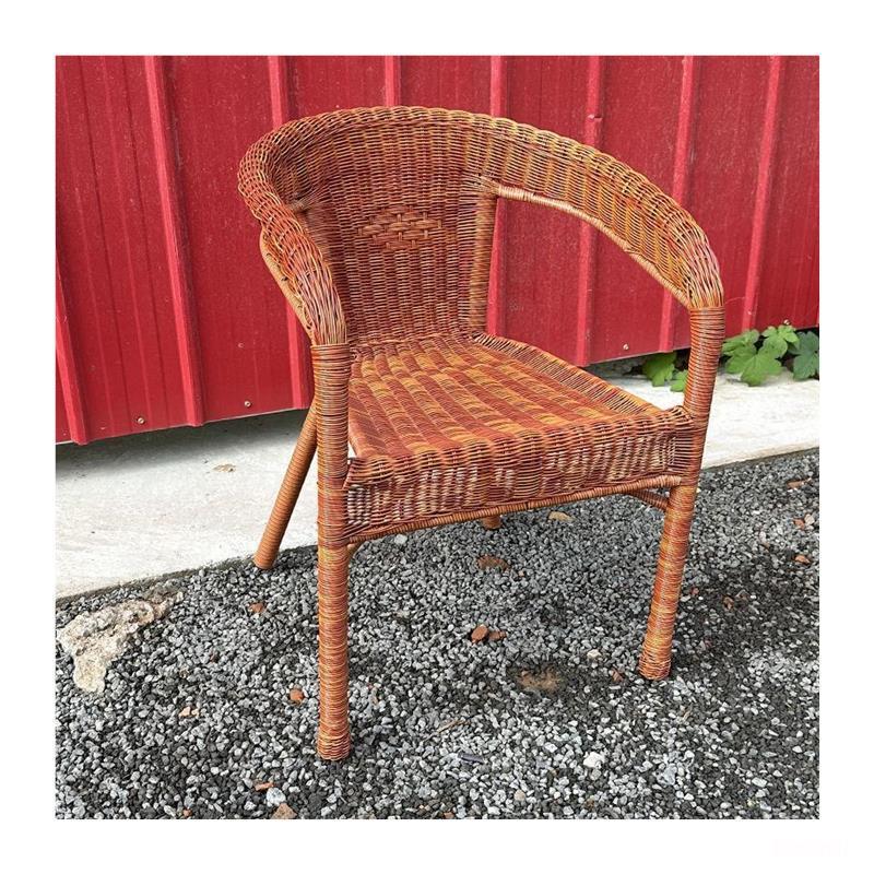 Przyjazny dla osób starszych zewnętrzny pleciony fotel rattanowy do wypoczynku i bezpieczeństwa