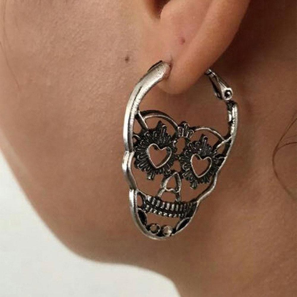 1pair Retro Black Hollow Out Carved  Skull Stud Earrings, Holiday Couple Gift