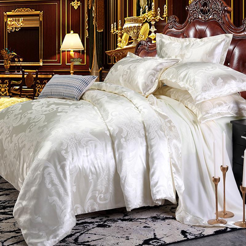 European Silk Cotton Jacquard Wedding Bedding Set - Four-Piece Duvet Cover Gift
