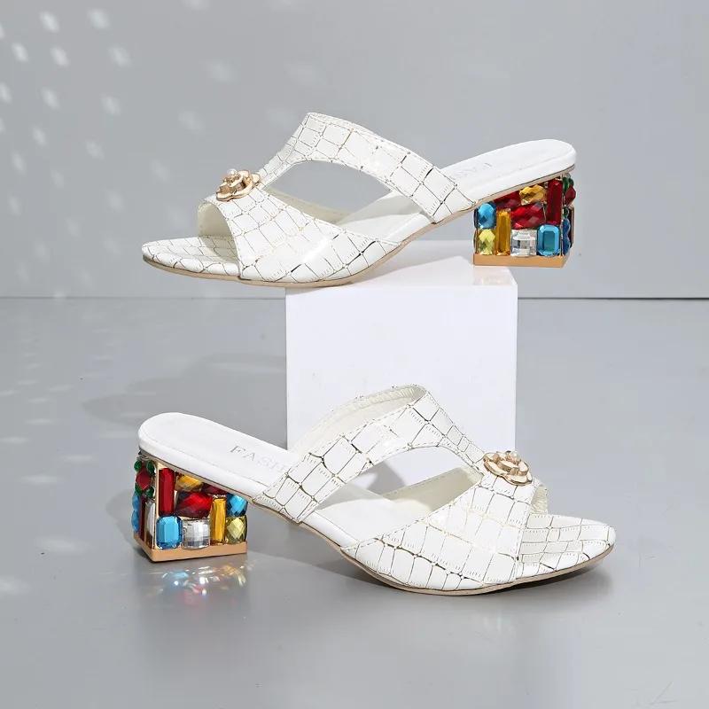 Plus Size 2025 Summer New Open Toe Women's Slippers Floral Rhinestones Chunky Heels Sandals Elegant Daily Dress Slippers