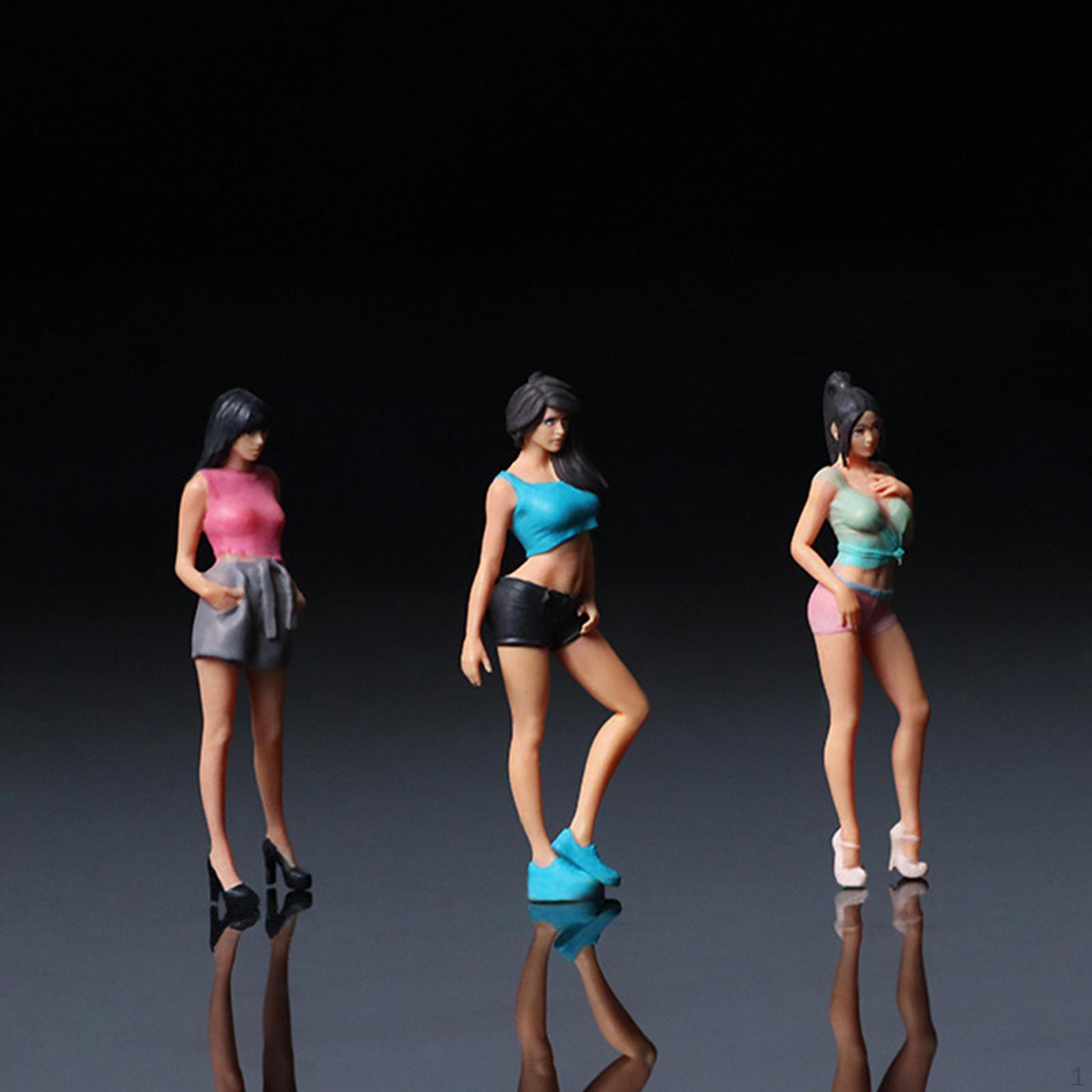 3 Pieces 1/64 Miniature Girl Figures 1:64 Scale Diorama Collectibles Mini for Photography Props