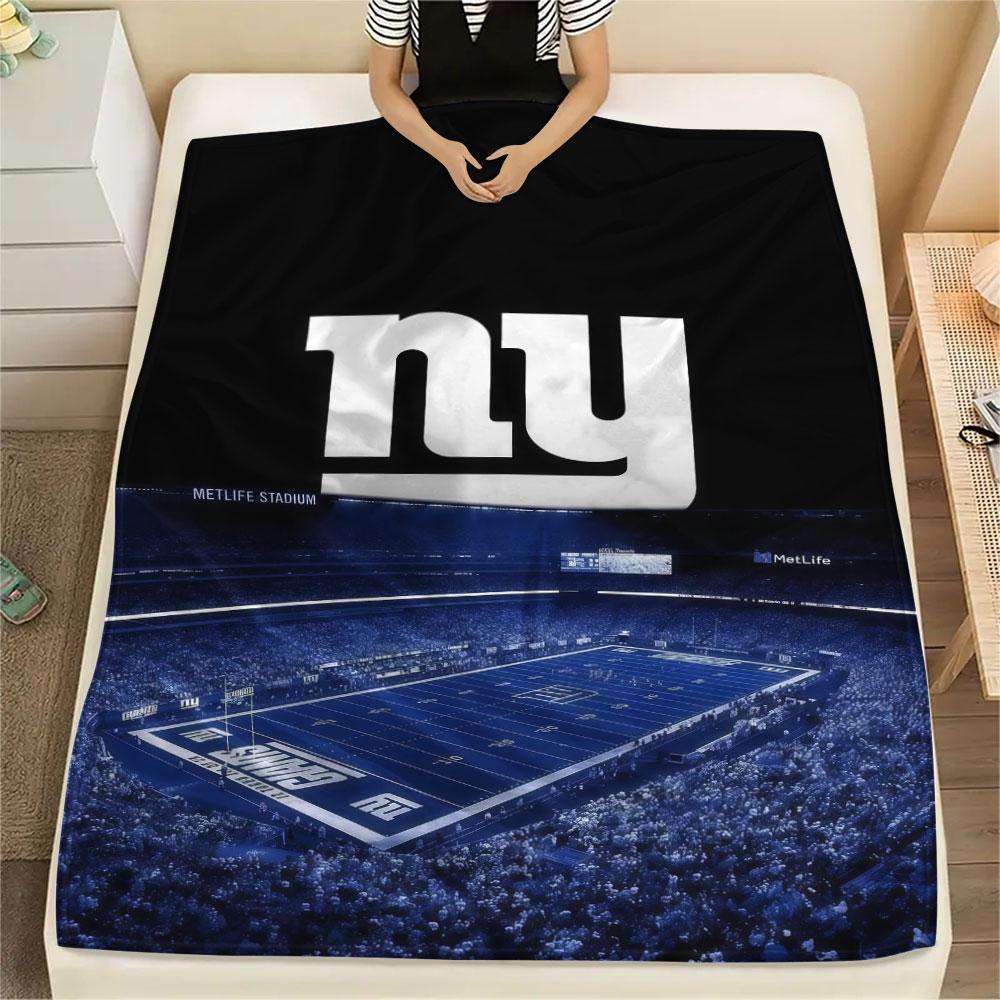 NY Giants Printed Flannel Blanket, soft throw for bedroom sofa, washable, fan merchandise, great gift.
