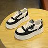Muffin Platform White Shoes Women's 2025 New Fashion Versatile Comfortable Lightweight Round Head Lace-up Casual Sports Shoes