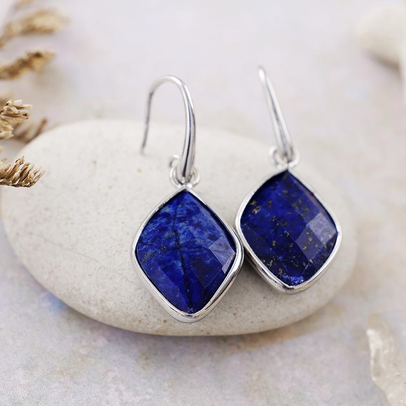 Leichter Luxus, elegante und schlichte geometrische Ohrhänger aus Naturstein, Ohrringe, Europäischer und Amerikanischer beliebter Schmuck aus Naturstein Schmuck
