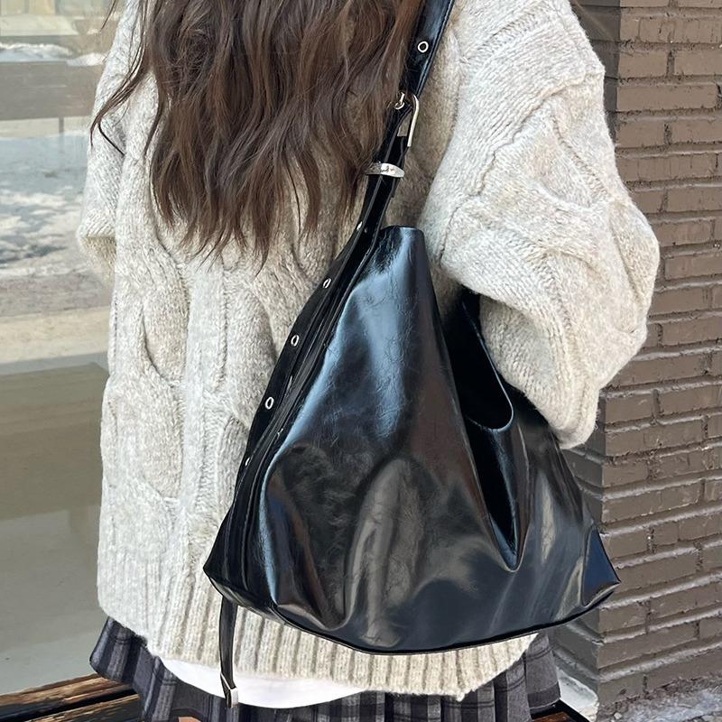 New Black Soft Leather Large Capacity Commuting Casual Tote Bag for Women's Korean Style Fashion One-shoulder Crossbody Bag