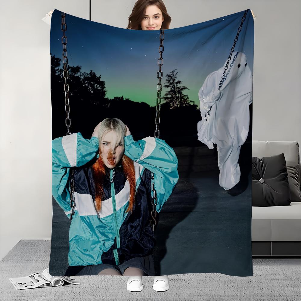Singer Alison Wonderland GHOST WORLD Blanket Soft and Skin Friendly For Couch Bed Napping Bedspread All Seasons Comforter