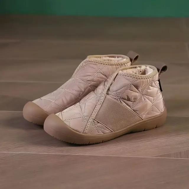 Winter Women's Cotton Shoes Plush Warm Snow Boots 2025 New Waterproof, Anti Slip, Comfortable Plus Size 44 Casual Cotton Boots