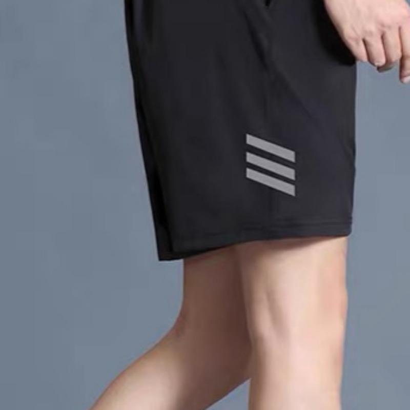 Men's Wrinkle-Free Travel Shorts