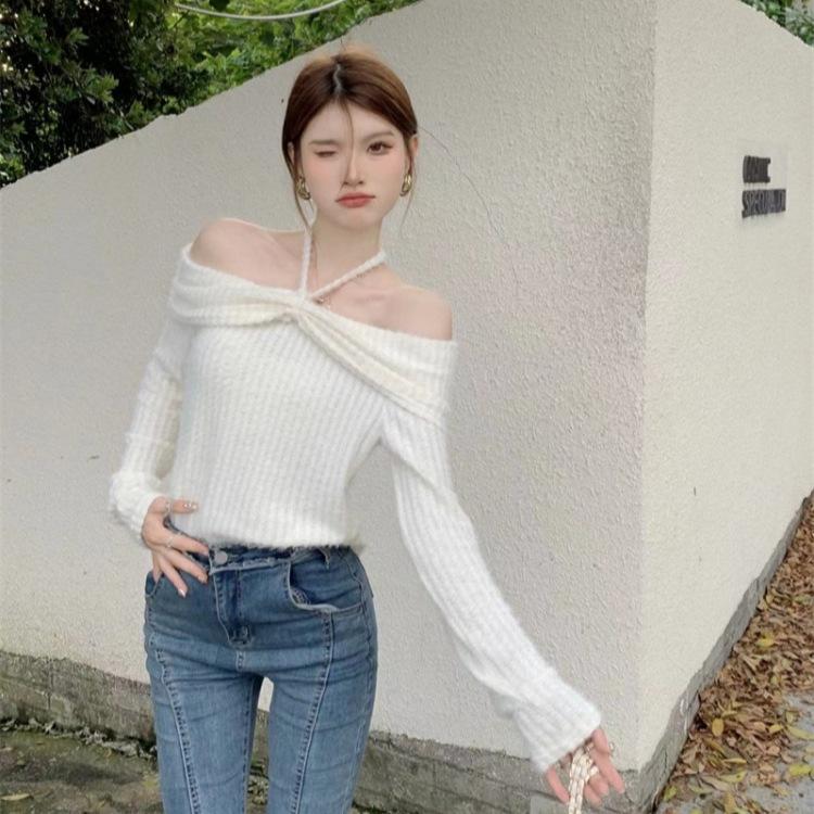 Spice girl hanging neck one-word collar off-the-shoulder design sense sweater women s clothing autumn new niche long-sleeved pure desire style one size fits all