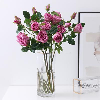 Boligdekorationer – Pynteblomster og -kranse