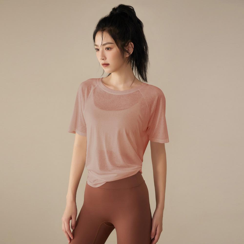 

Женская летняя футболка для йоги: Легкий топ с коротким рукавом для бега и пилатеса со стильным дизайном спины. Small