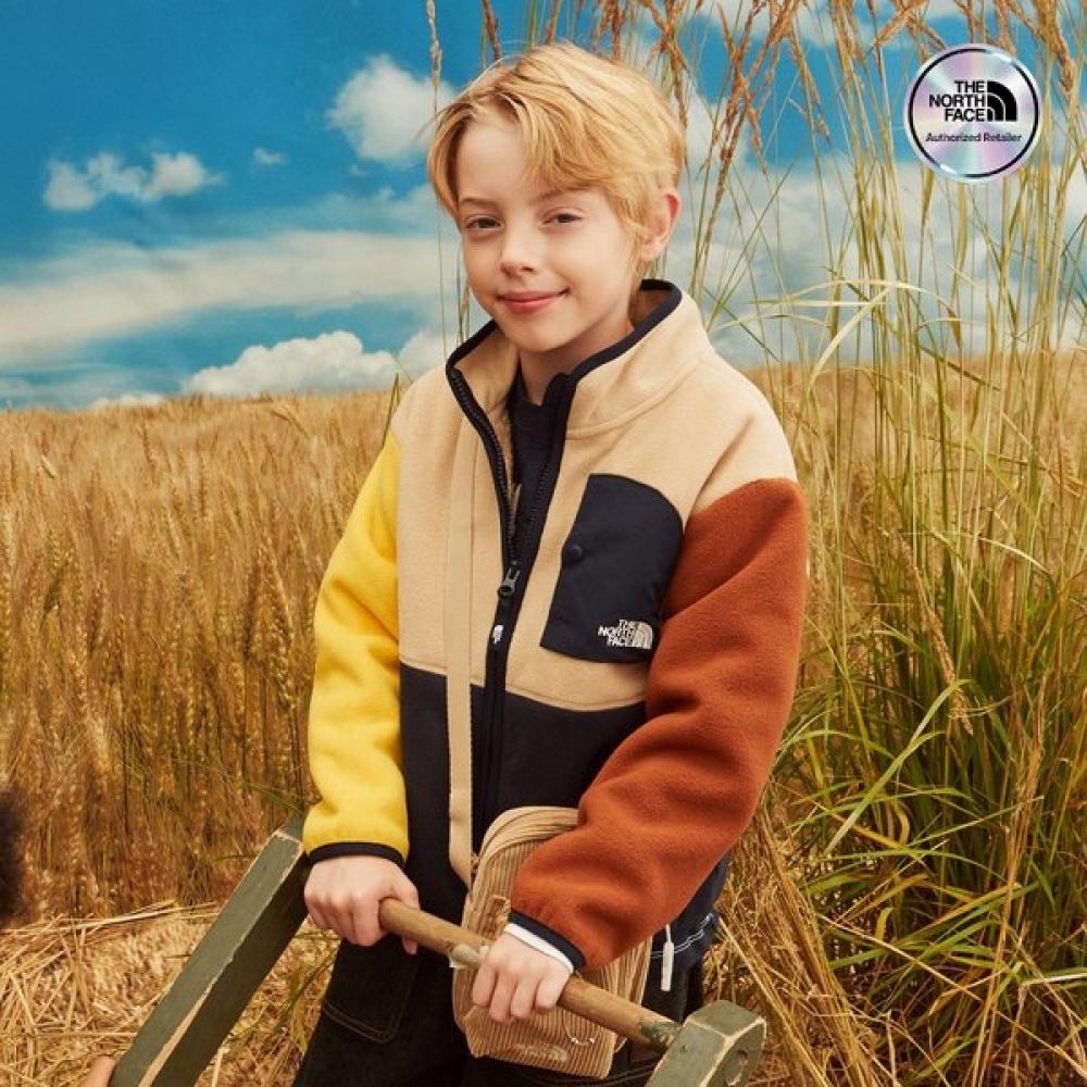 

The North Face Kids Campout Fleece Jacket Nj4fr50u DARK NAVY/110