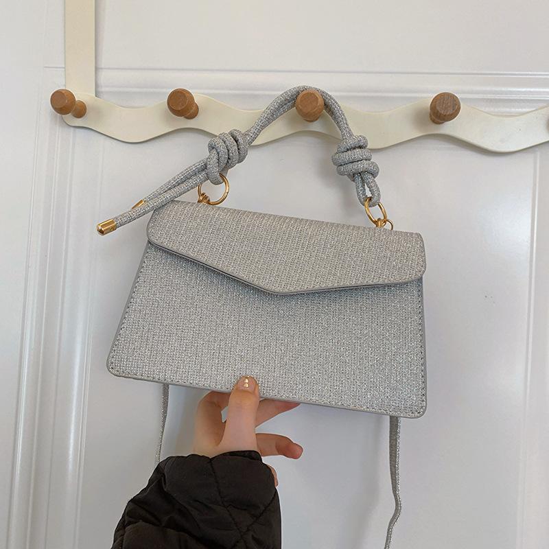 Women'S Fashion Shoulder Messenger Bag Early Spring Versatile Portable Small Square Bag