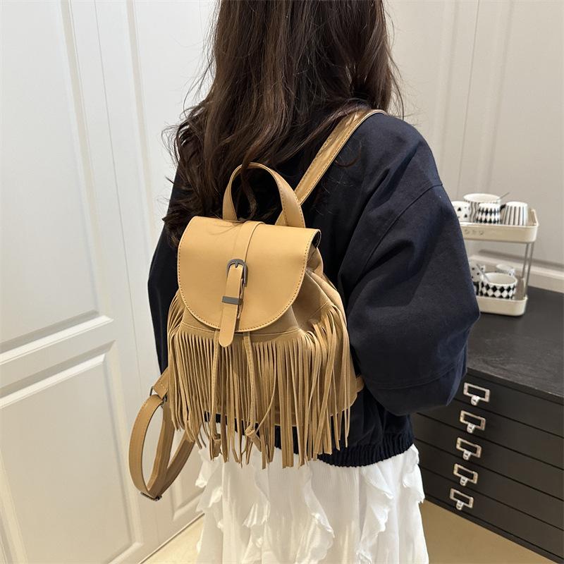 Autumn and Winter New Backpack Bohemian Niche Backpack Fringed Bag Commuter Backpack Literary Women's Bag Retro Trend