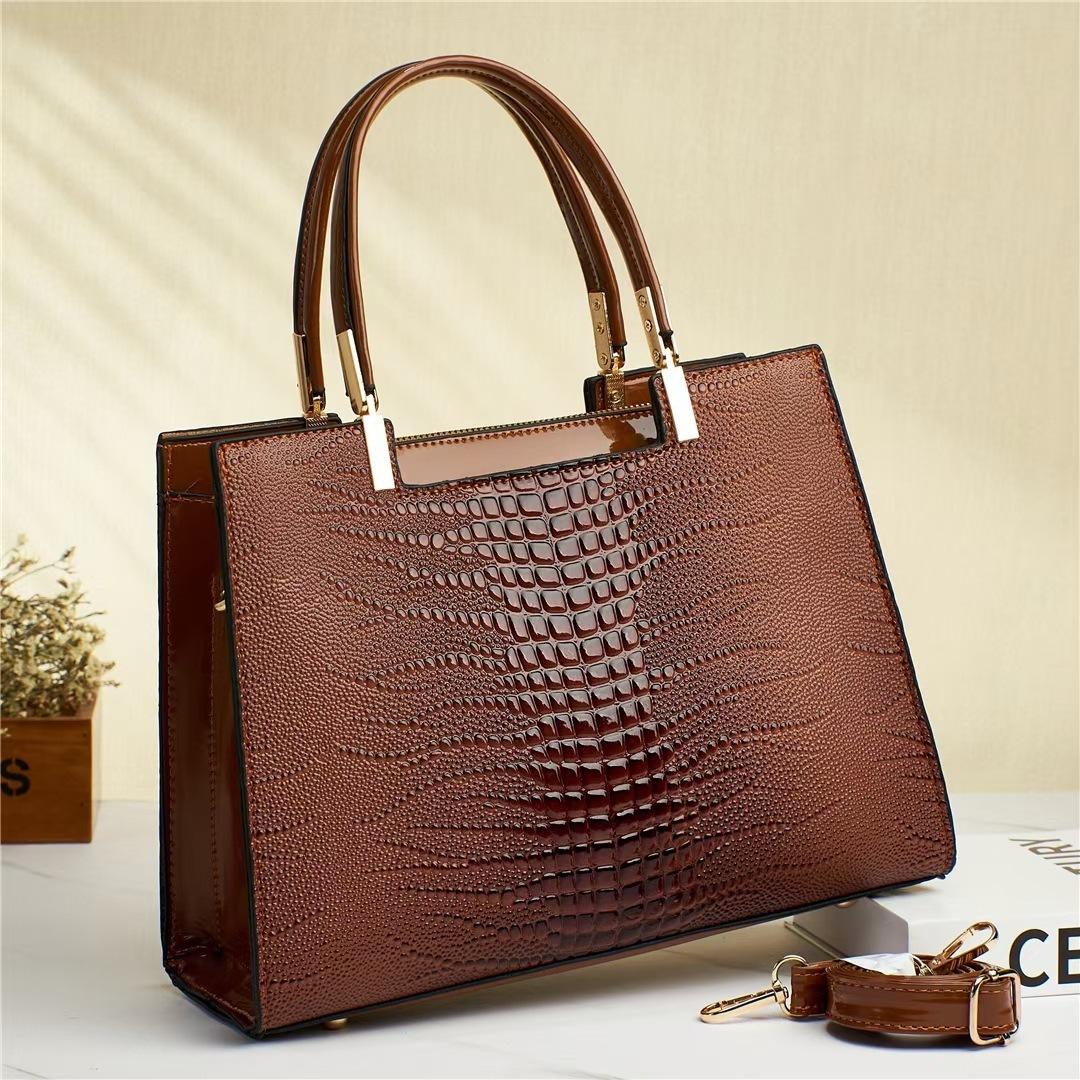 

Fashionable Versatile Women S Handbag Large Capacity Shoulder Bag Crossbody Bag Urban Minimalist Shoulder Bag Commuting Tote Bag 30x12x22cm