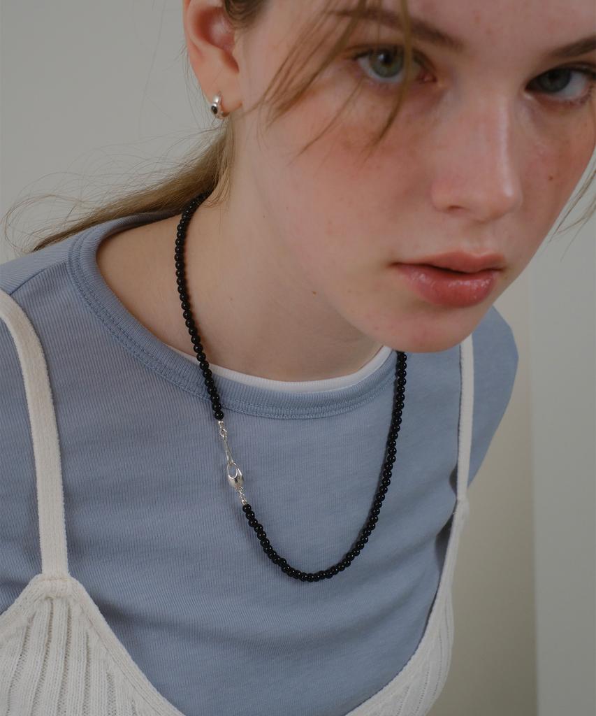 Reve Pebble Onyx Necklace
