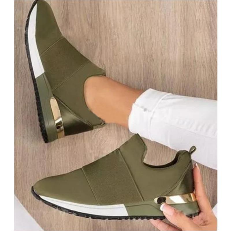 Spring and Autumn's New Breathable Sports Casual Shoes, Large-sized Cloth Shoes and Outdoor Shoes