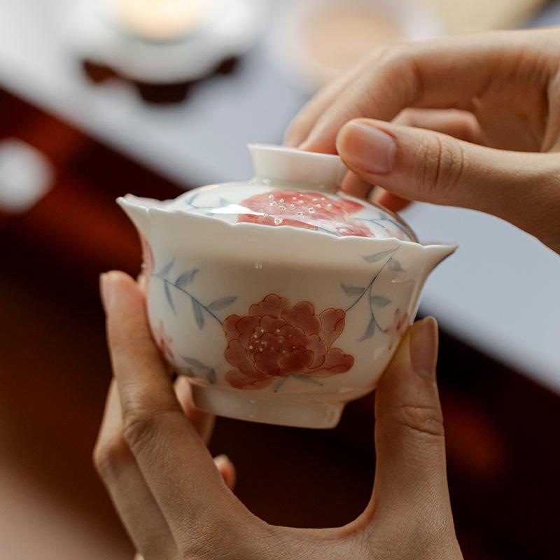 Handmade Ceramic Gaiwan Chinese Tea Set Hand Painted Peony Flowers Gongfu TeaBowl with Saucer for Gift Home Wedding Tea Ceremony