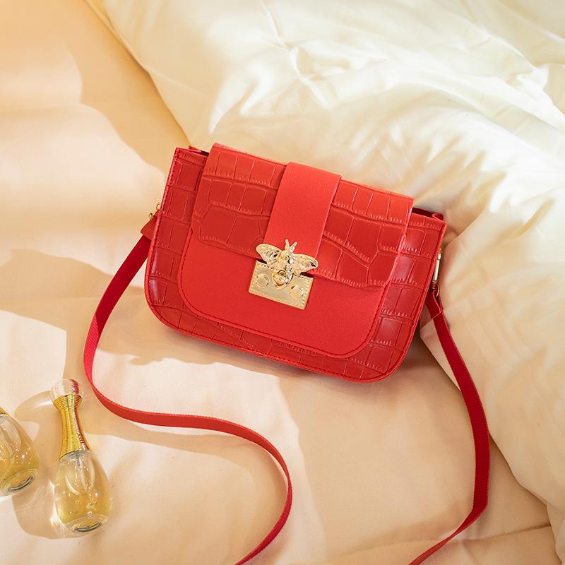 Crocodile Pattern Messenger Bag Trendy Bag Women's Outdoor Leisure Shoulder Bag Women