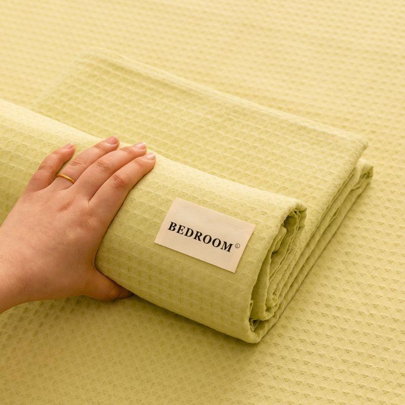Ultra-Soft Washed Cotton Waffle Dorm Duvet Cover & Pillowcase Three-Piece Set