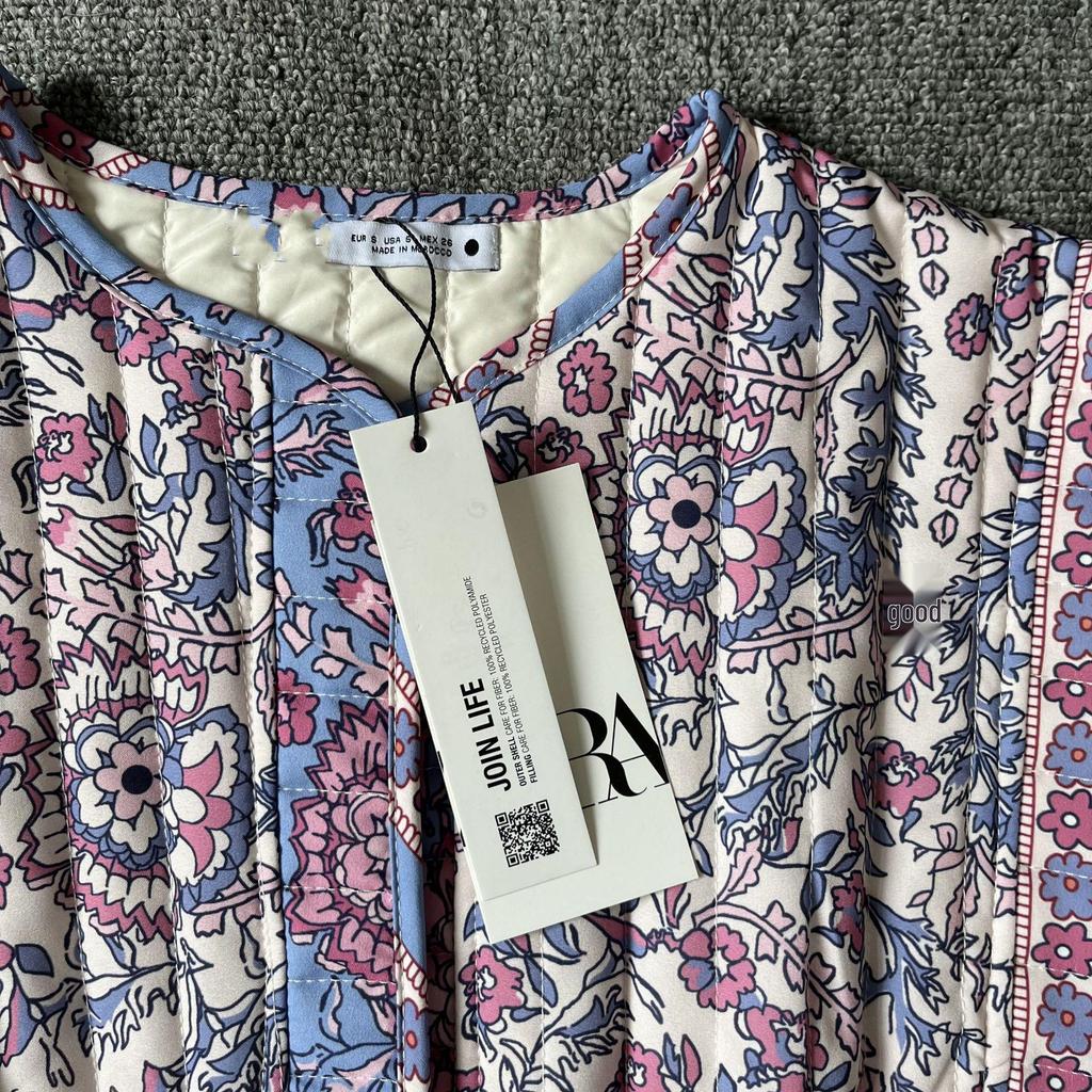 Women's Clothing 2024: Autumn/Winter Ethnic-Style Quilted Vest with Round Neck and Print Design