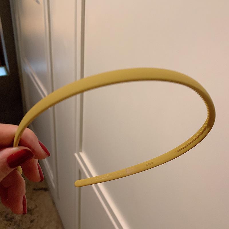 Bandeaux de cheveux tendance pour femmes Lunette Couleur unie colorée Antidérapant Bord fin Serre-tête Cerceau pour cheveux Filles Bandeau Accessoires pour cheveux