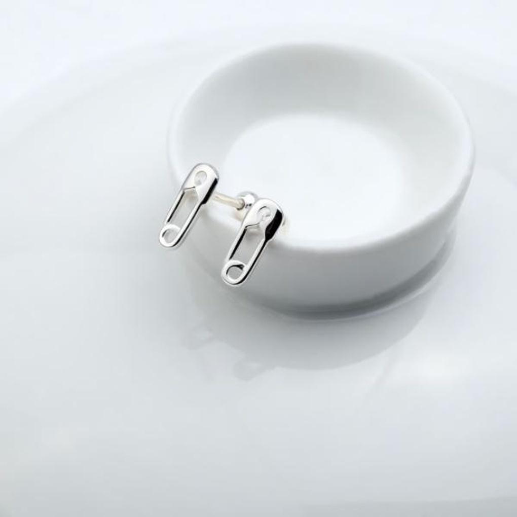 Women's Daily Accessories Sari Clothes Pin Piercing