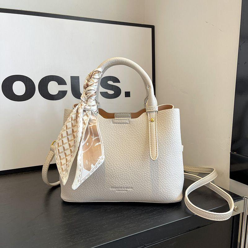 

This Year s Popular Bag Women s 2025 New Arrival Summer Commuter Hand-Carrying Bag Niche Style Fashion All-Match Shoulder Messenger Bag White