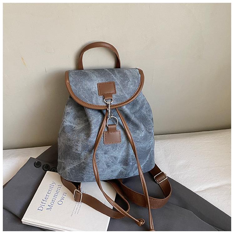 1Pc Korean Version of Retro Casual Foreign Style Backpack for Women's Autumn Fashion and Light Leisure Commuting Small Backpack