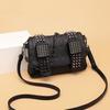 Vintage Brand Rivet Designer Messenger Bag Women Shoulder Crossbdoy Bag Fashi Skull Punk Bag Ladies Flap Handbags