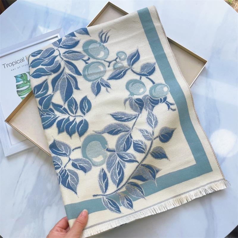 

New temperament imitation cashmere scarf women s senior sense winter thickened student warm scarf shawl 180x65cm бежевый