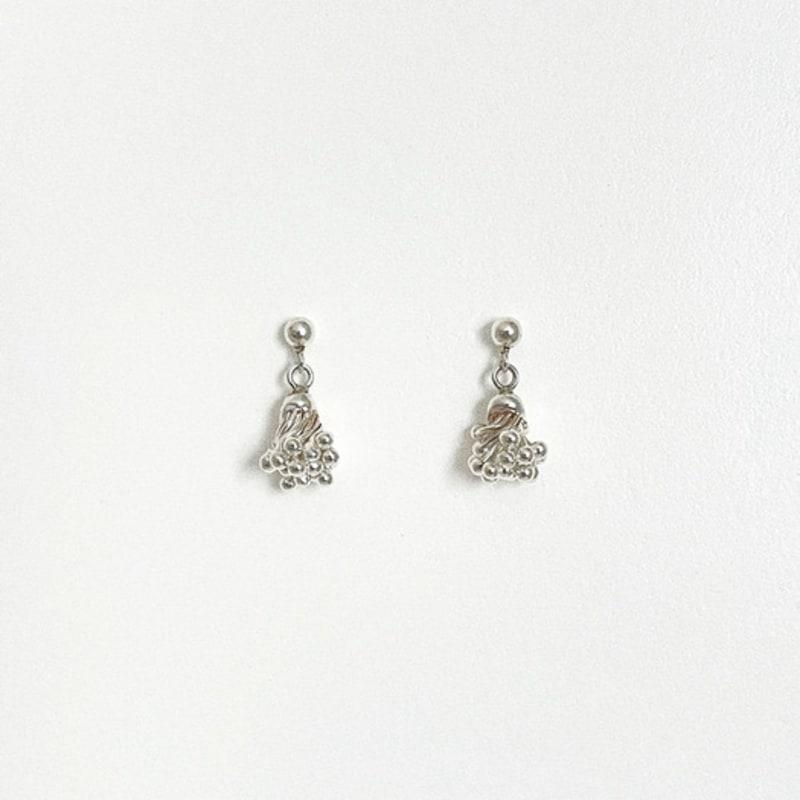 

Everglow Bouquet Earring Silver