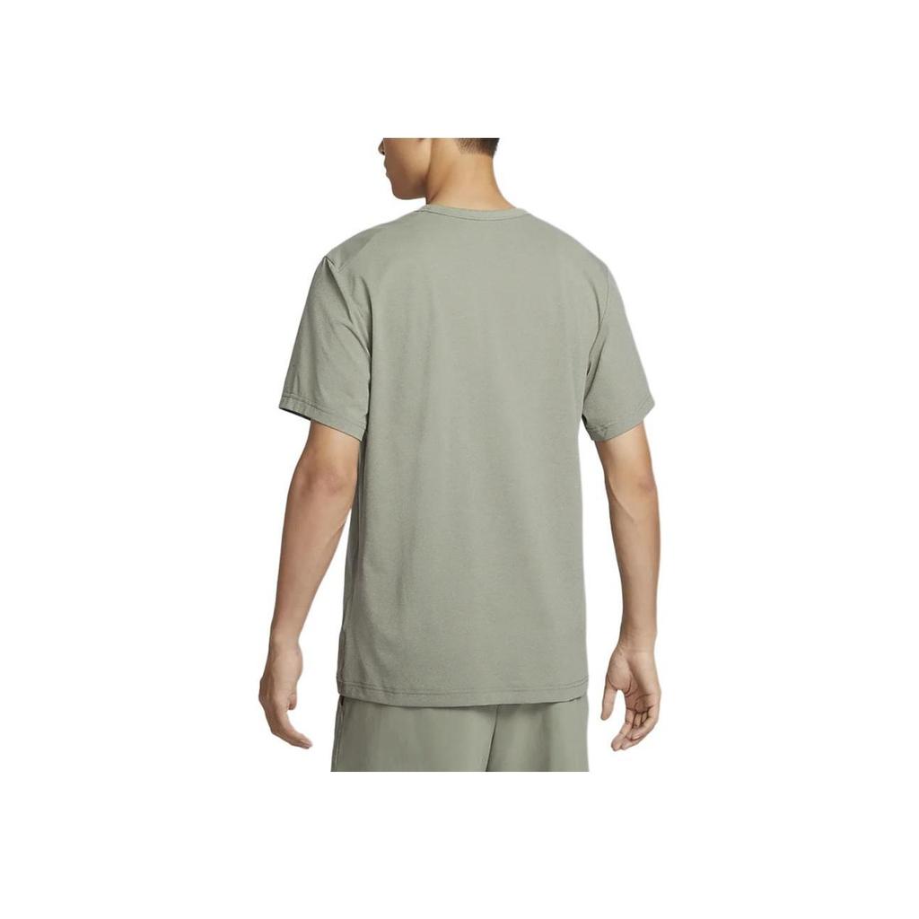 Nike Dri-Fit Hyverse Jednofarebné Mäkké Rýchloschnúce Tričko s Krátkym Rukávom Pánske Topánky Tmavo-Blatovo-Sivá Čierna DV9840053