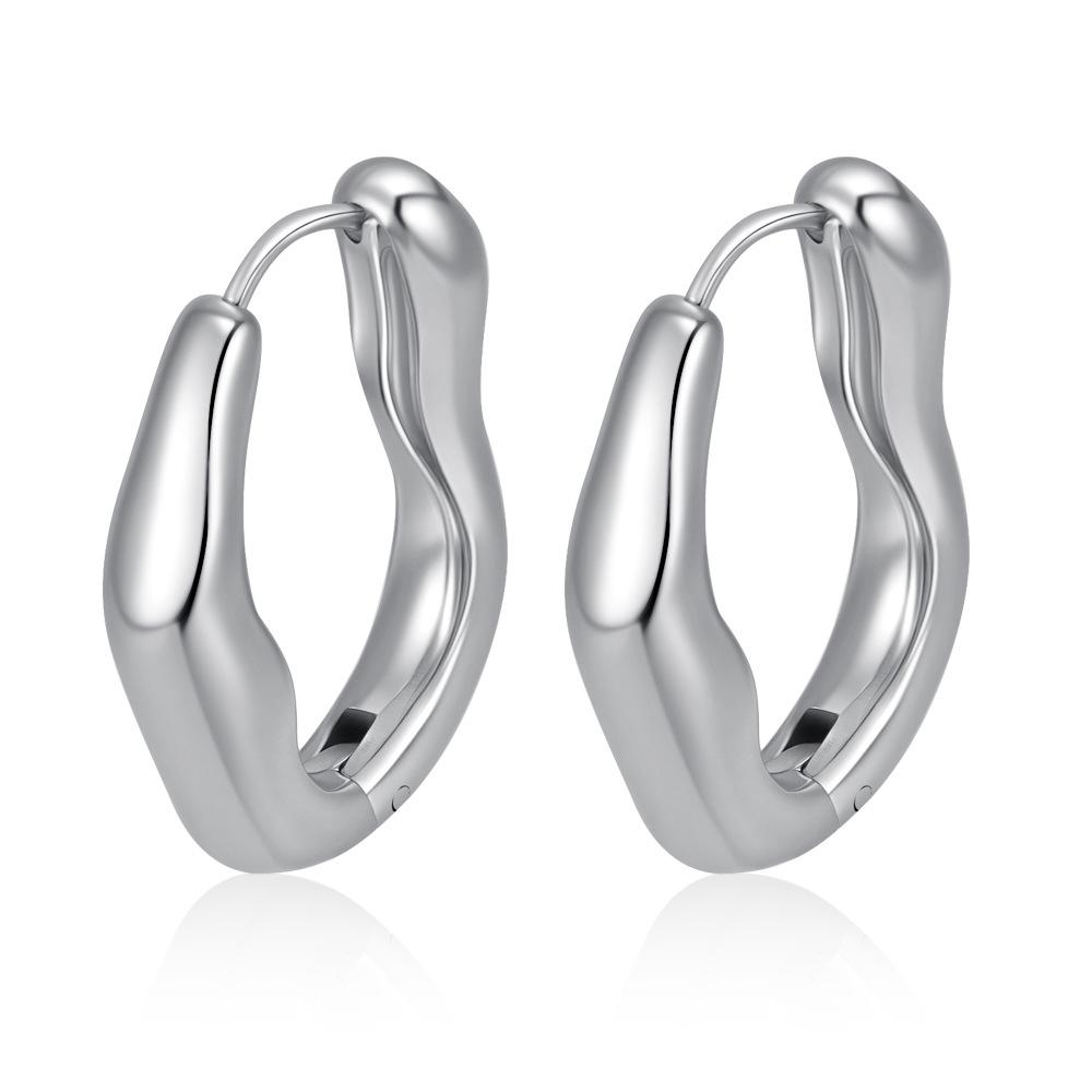 Minimalist High-End Ear Cuffs: European & American Cold Style Luxury Earrings 18K