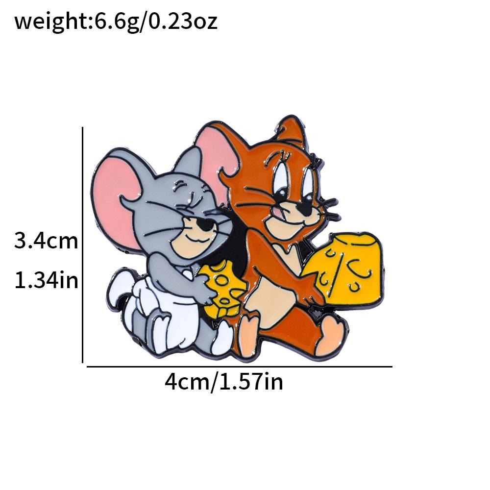 

European and American film and television cat and mouse metal badge tom jerry fun alloy brooch pin decoration