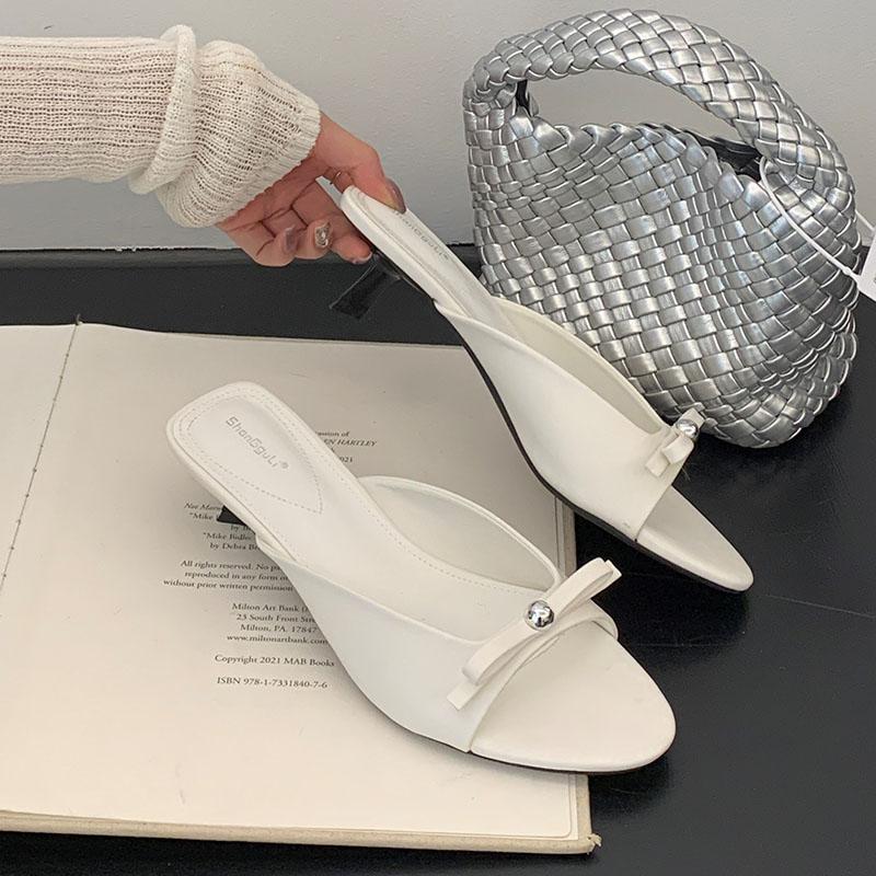 Fashion Fashion Metal Women Low Heel Slippers Slides Female Round Toe Footwear Butterfly-Knot Ladies Heeled Slippers Sandals Shoes Pumps