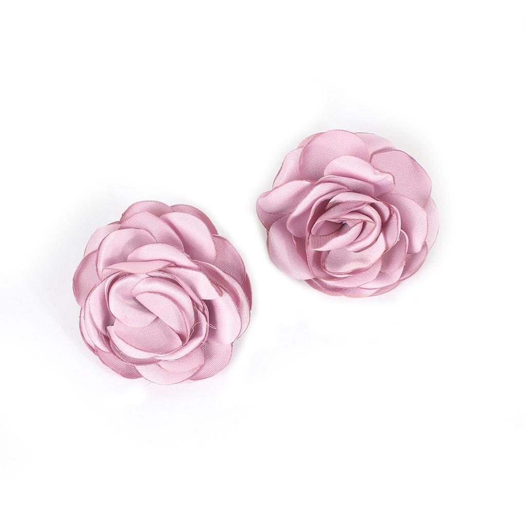 Fashion temperament versatile rose earrings, niche personality design sense retro flower earrings