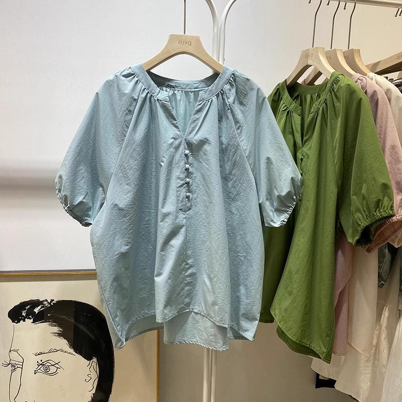 Women's Trendy V-Neck Raglan Sleeve Pullover - Stylish, Loose & Age-Reducing Doll Shirt