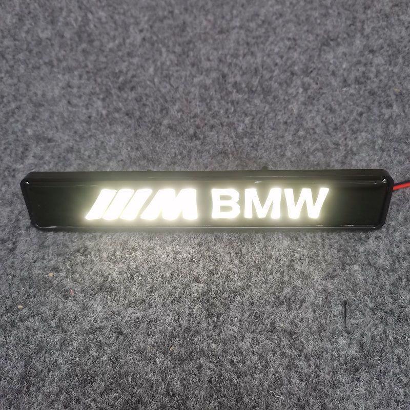 BMW Illuminated M Emblem for Grille: Compatible with 3, 5, GT, 4, 1 (118i), 2, X1, X2, X3, X4, X5 Series.
