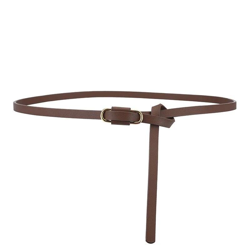 Fasjonable belter for kvinner 1 cm tynne vakre PU-belter Damekjole Frakk Klærtilbehør