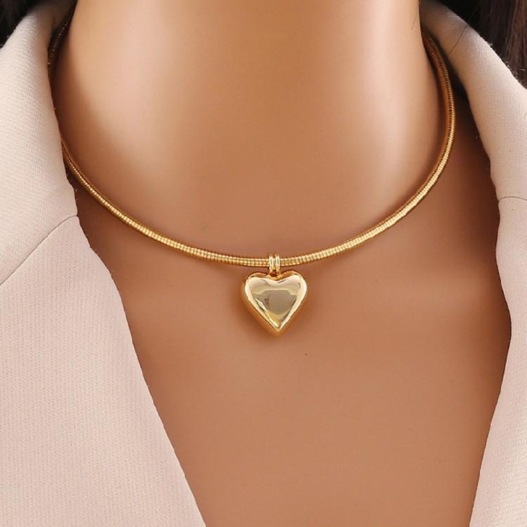 Minimalist Heart/Sphere Pendant Necklace Sophisticated Clavicle Chain Handmade Accessory for Casual Or Party Wear