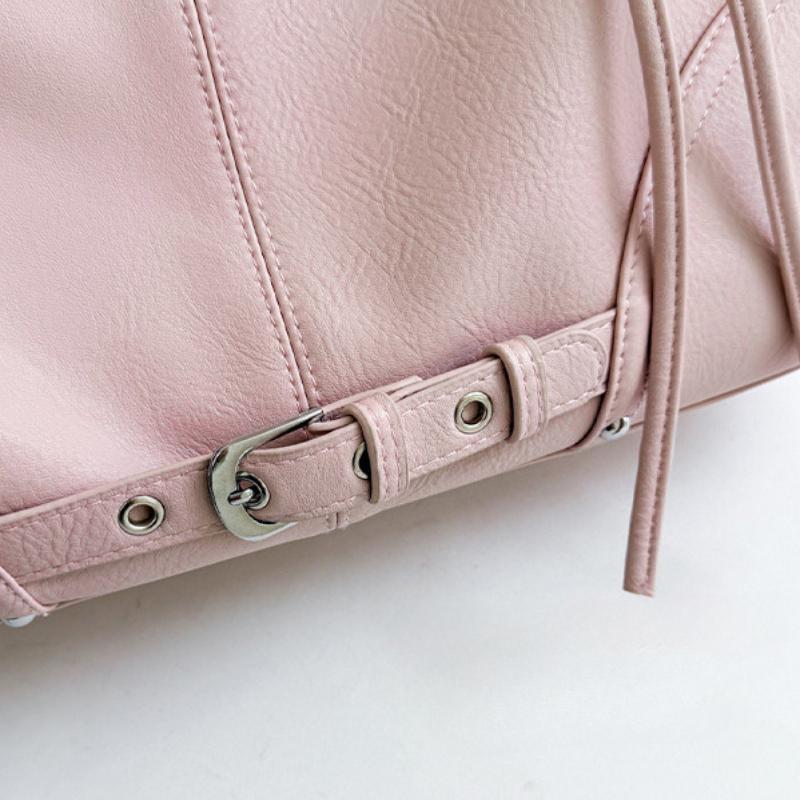 Vintage Large Capacity Tote Bag for Women Soft Faux Leather Shoulder Bag with Tassel Design Casual Daily Use Commuter Handbag