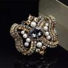 Retro Luxury Crystal High-end Brooch, Women's Niche High-end Sense Pearl Brooch, New Korean Personalized Brooch